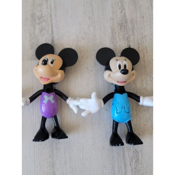 Disney Minnie Mouse pool day playset swimsuit toy figure - Picture 4 of 15